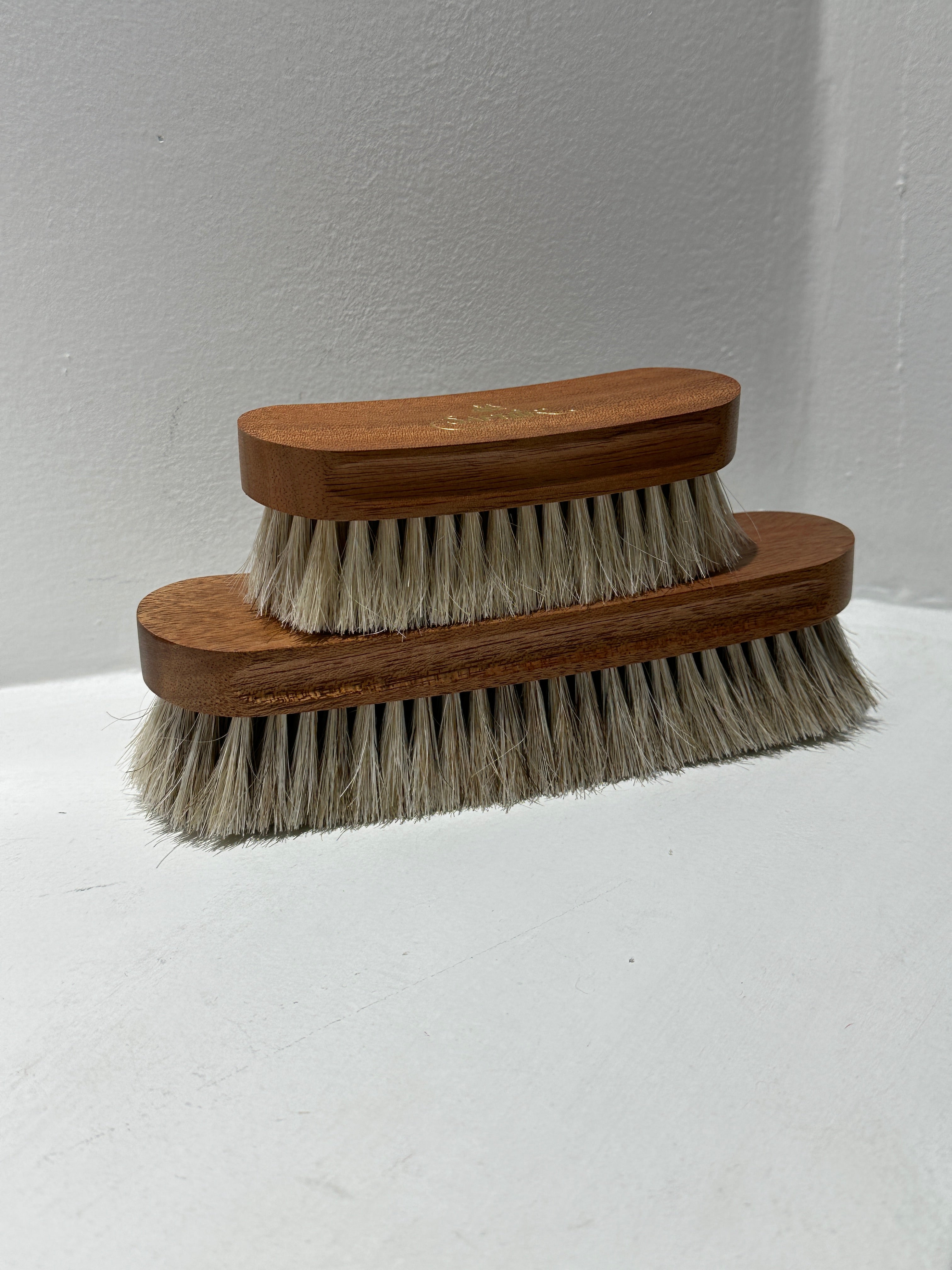 Saphir Medaille d'Or Large Luxury Horse Hair Brush