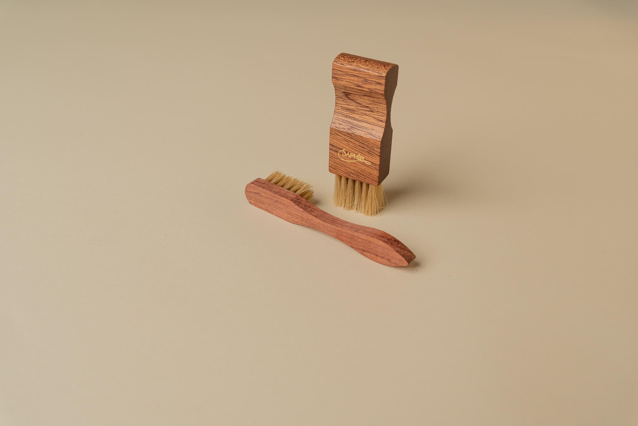 Saphir Medaille d'Or Welt Brush Small Spatula 