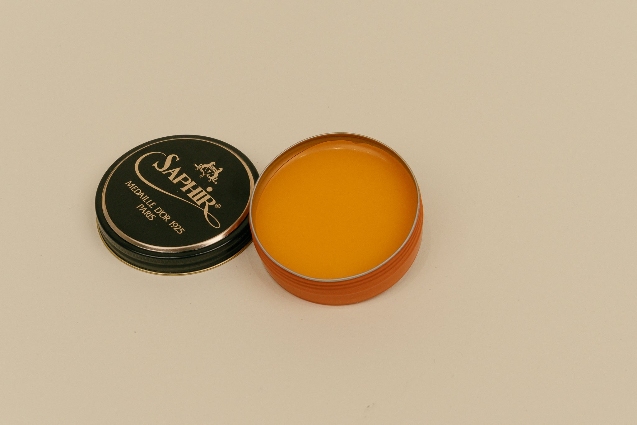 Saphir Medaille d'Or 1925 Pate De Luxe Paste Wax Polish