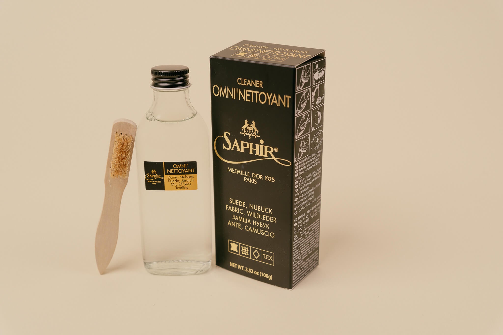 Saphir Medaille d'Or 1925 Omni'Nettoyant Suede Shampoo - Brillare with brush displayed out of box 