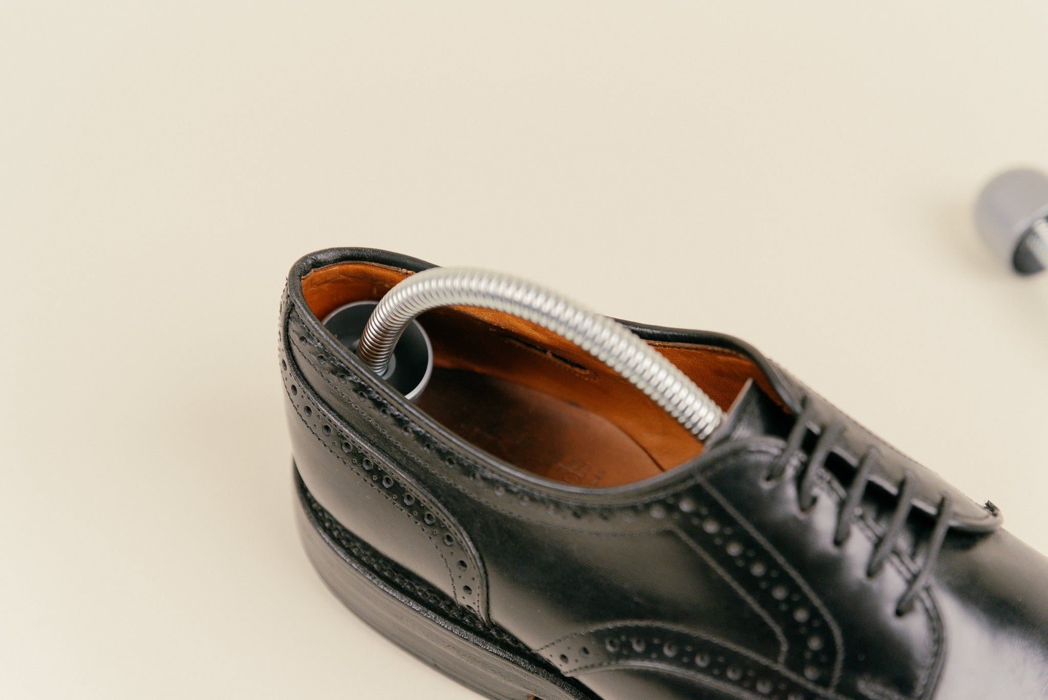 Brillaré plastic lightweight spring loaded shoe trees for sneakers and shoes. Made in Italy 7 shown with Allen Edmonds shoes